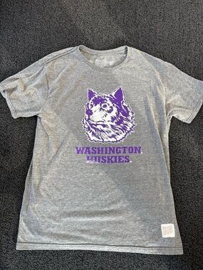 Original Retro Brand Gray Washington Huskies Tee with Purple Graphic